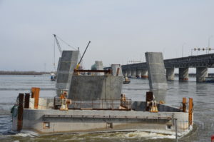 Consortium files lawsuit over Champlain Bridge project