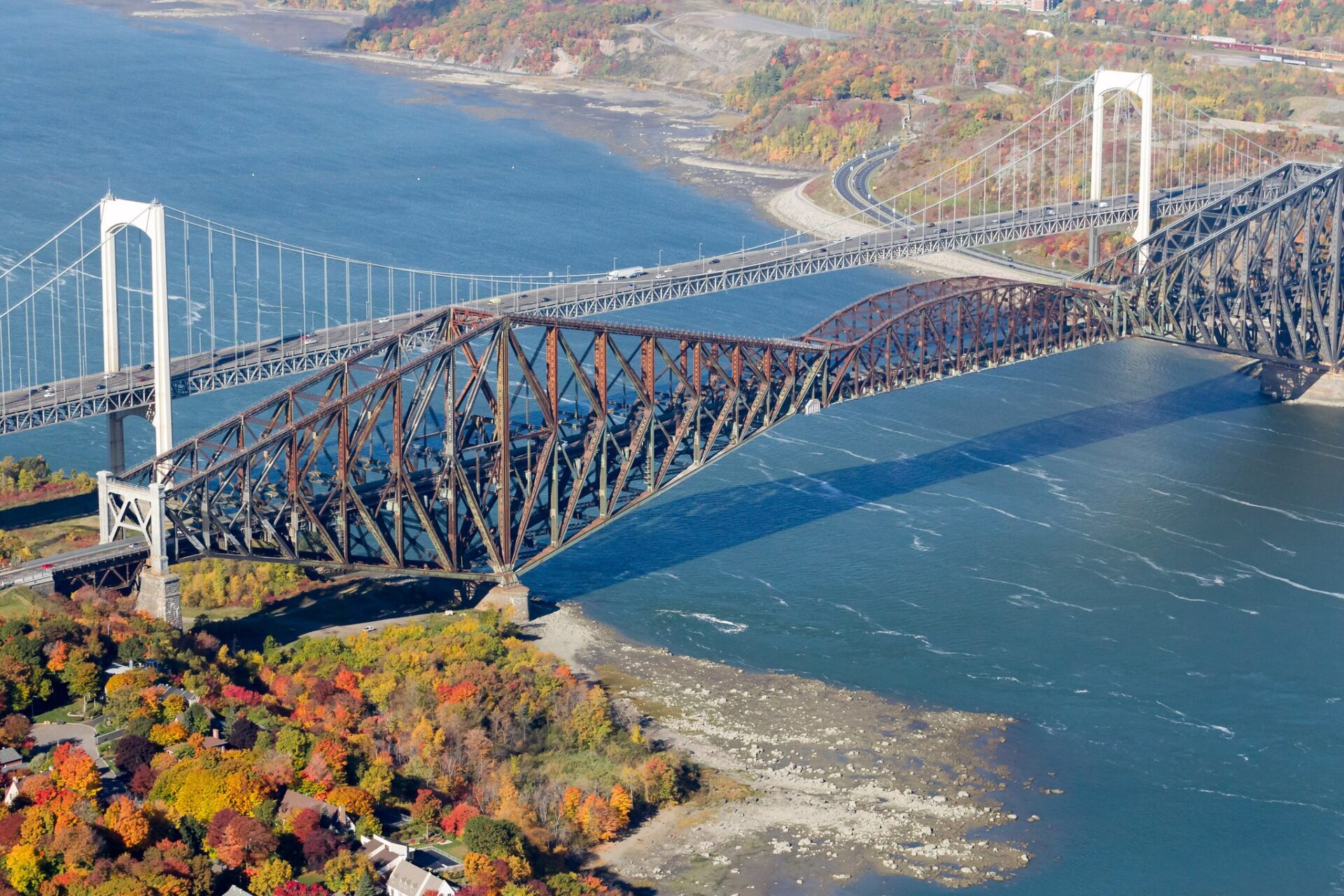 JCCBI provides update on first six months of activity on the Québec Bridge